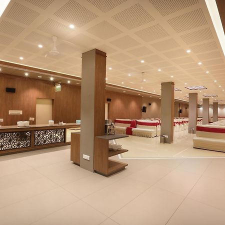 Abbott Hotel Navi Mumbai Eksteriør billede