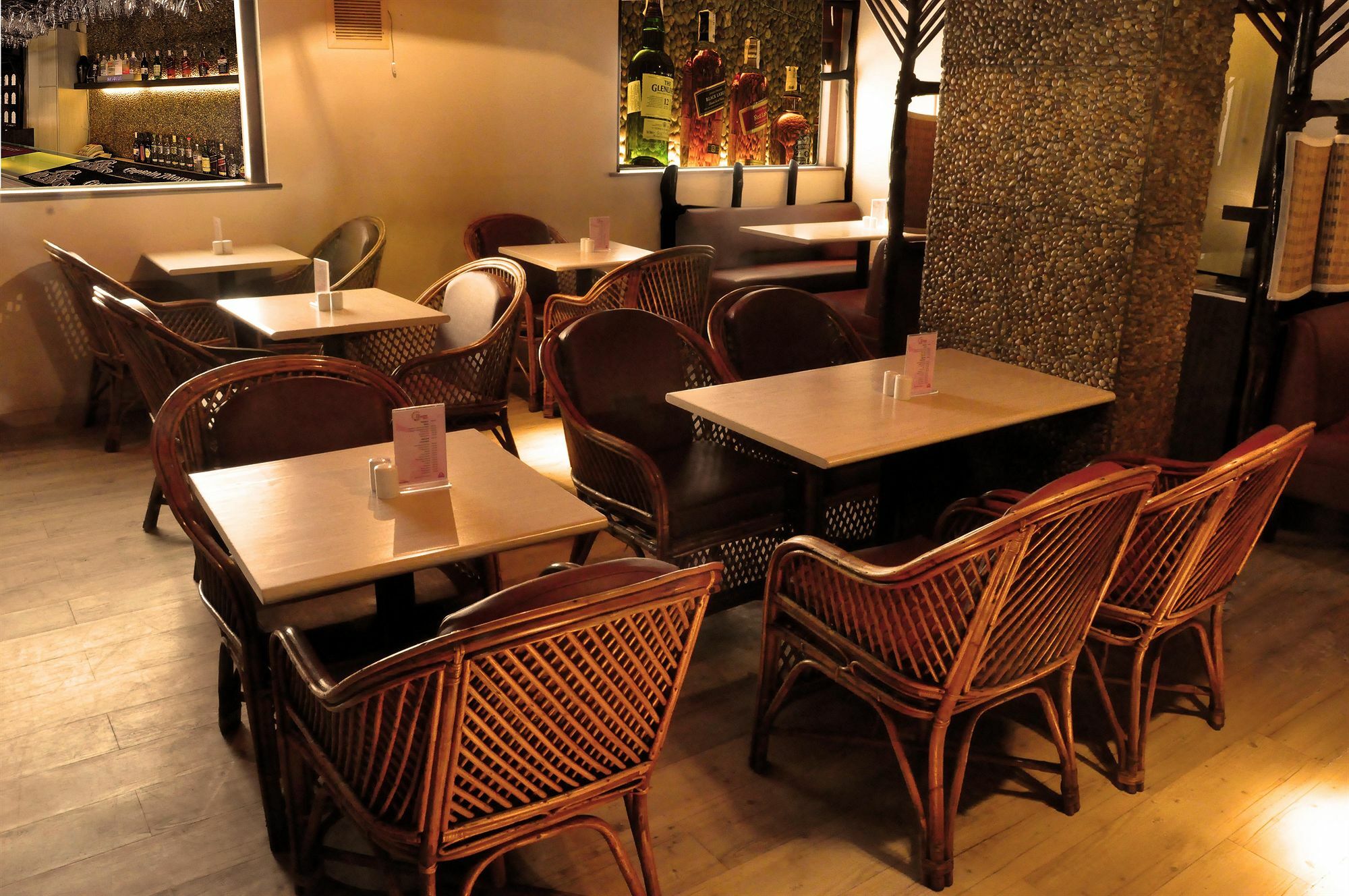 Abbott Hotel Navi Mumbai Eksteriør billede
