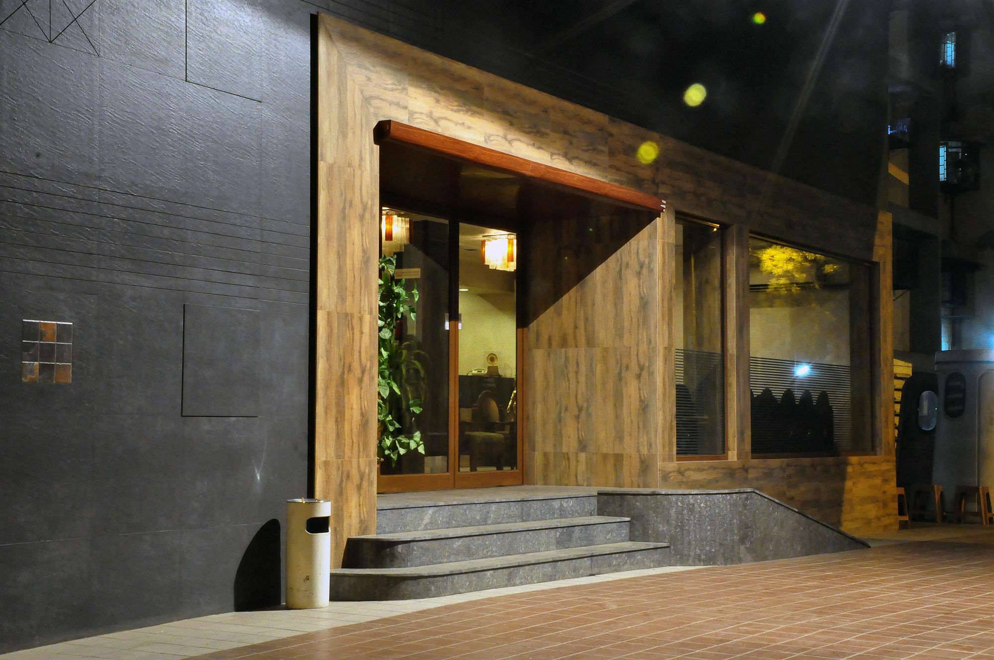 Abbott Hotel Navi Mumbai Eksteriør billede